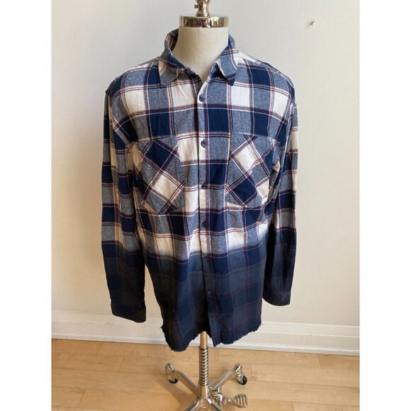 ELEVEN Paris Mens BNWOT Plaid Ombre Flannel Shirt Button Up New - Picture 2 of 8
